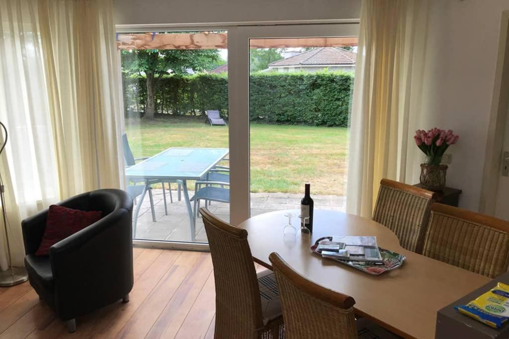 Rustig Gelegen Bungalow In Mooi Havelte Esterno foto