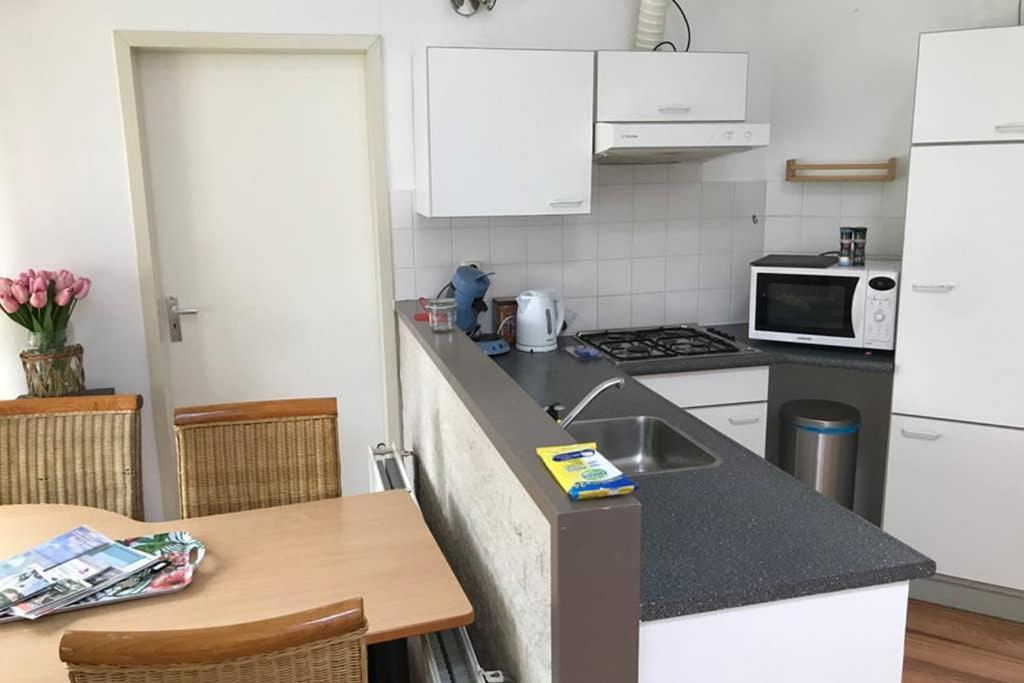 Rustig Gelegen Bungalow In Mooi Havelte Esterno foto
