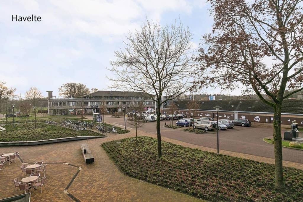 Rustig Gelegen Bungalow In Mooi Havelte Esterno foto